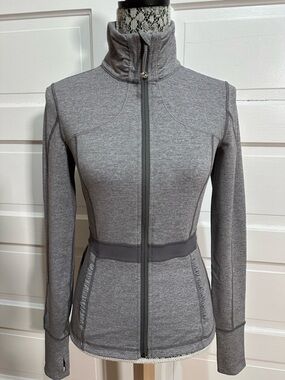 RARE Lululemon Riding Jacket Size 4 Heathered Grey Peplum Ruffles